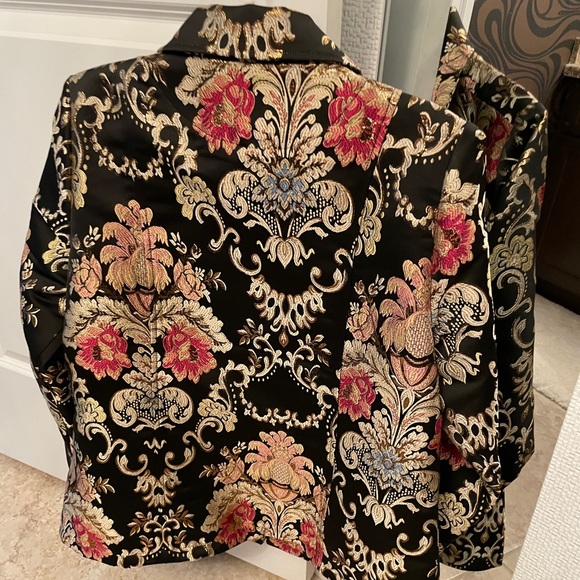 Designer Blazer - Picture 8 of 15